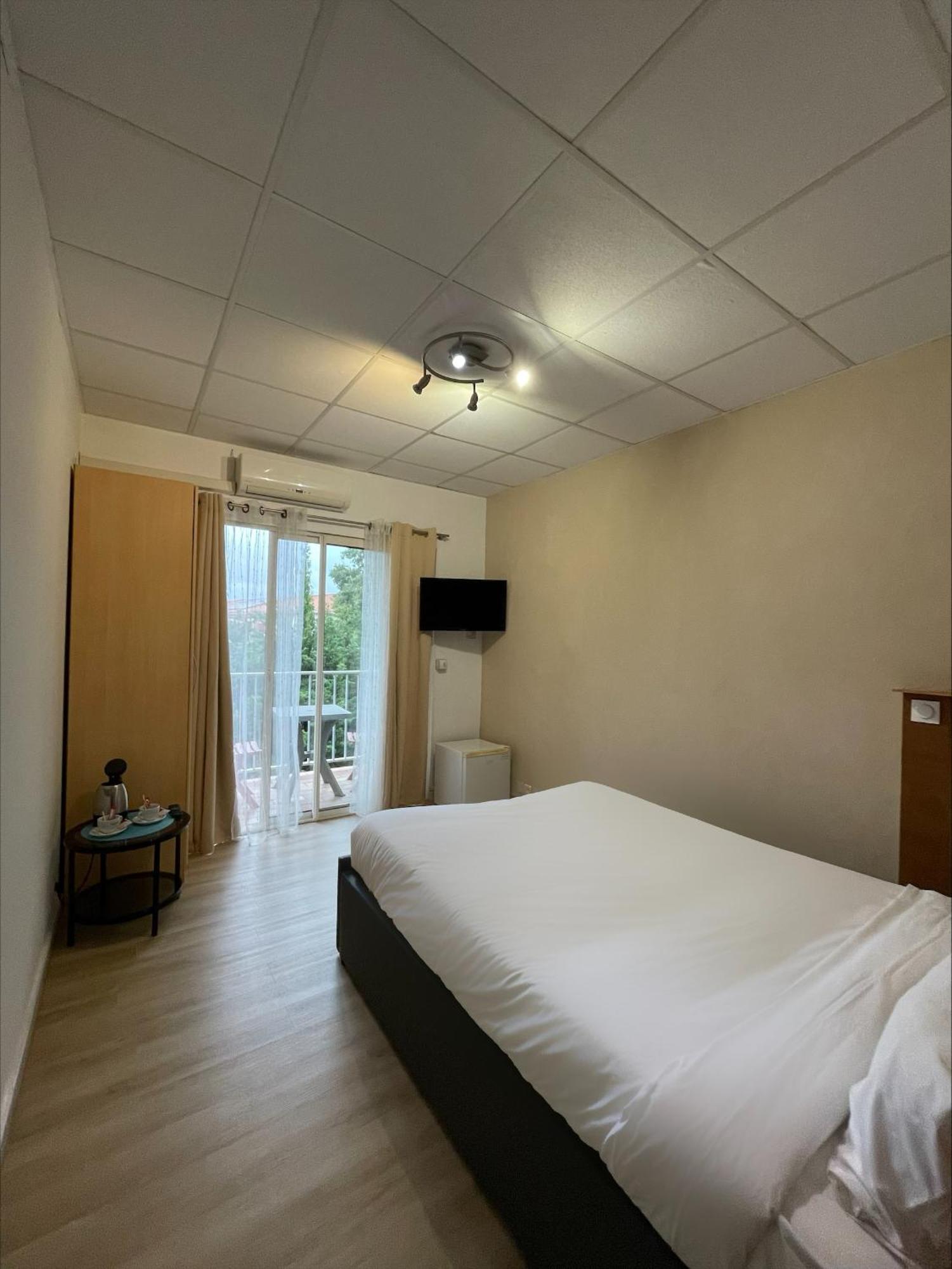 Acapella Hotel 아르젤레쉬르메르 외부 사진