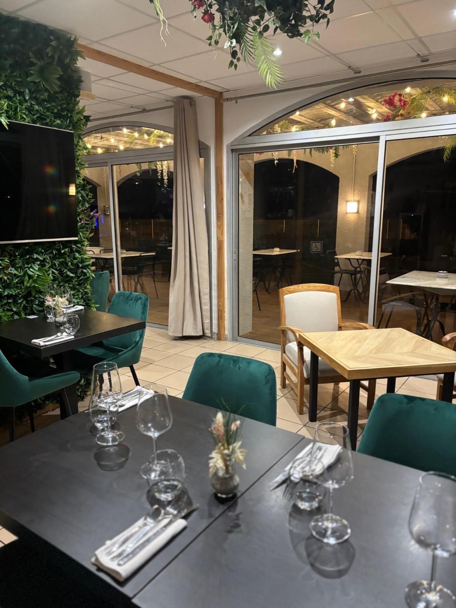 Acapella Hotel 아르젤레쉬르메르 외부 사진